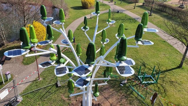 Hybrid Solar and Wind Trees